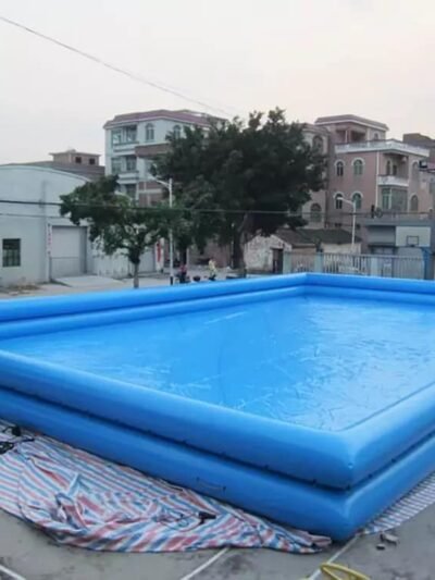 Piscine gonflable commerciale géante 25?15 m à parois double tube – IP40