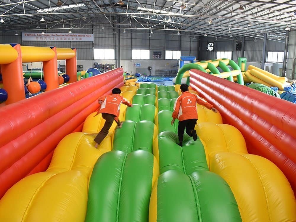 Parcours d’obstacles gonflable 5 km personnalisable gratuitement – Obstacle-2
