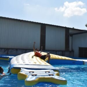 Parcours d’obstacles gonflable durable pour lac et mer — Round Corner 01