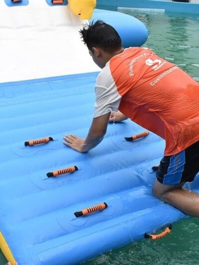 Jeu aquatique gonflable incontournable à vendre pour l’exploitation de parc aquatique – Ramp 01
