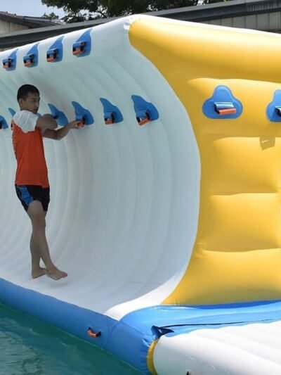 Obstacles aquatiques flottants : plaisir en eau libre pour les 6 ans et plus – Rough Path 01